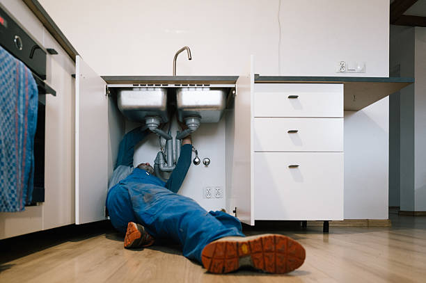 Professional Drain Cleaning technician working in Garden City, LA